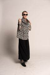 Black and White Prints, Turtleneck Tops, Oversized Shirt, Loose Black and White Top, Urban Clothing, Cotton Tops For Women, Cotton Shirt